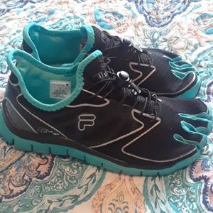 Women's Fila Skelatoes Shoes